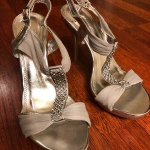 Michaelango Size 8 Heels